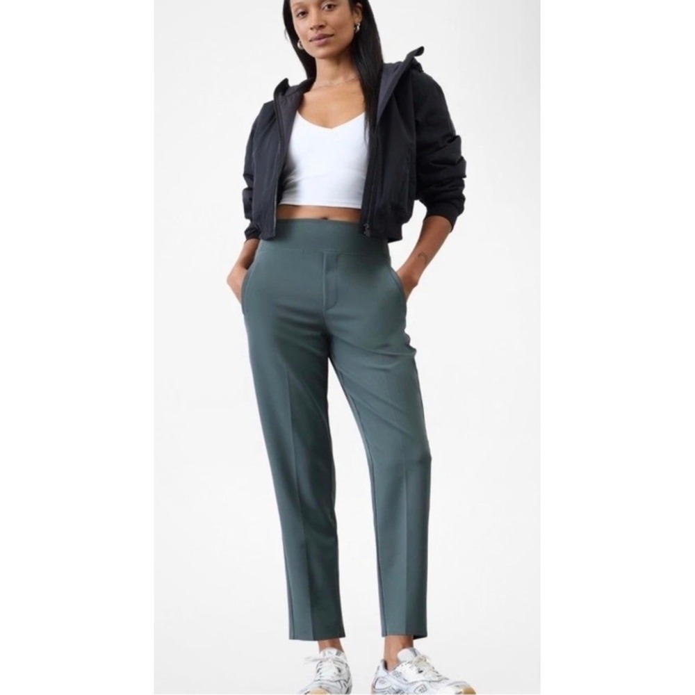 Athleta Endless Pants Straight Leg Womens Active Travel Trousers Grey Size 6 - Picture 10 of 10